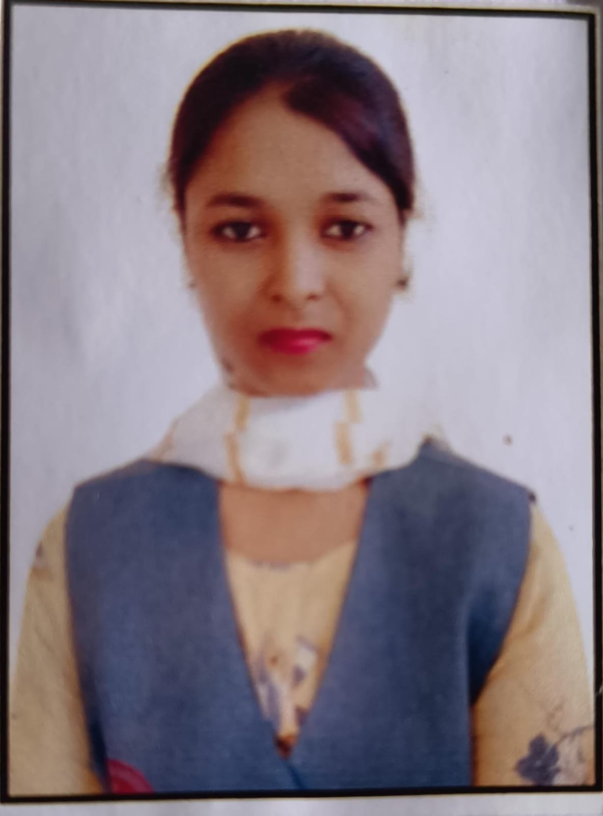 ANJUM ARA